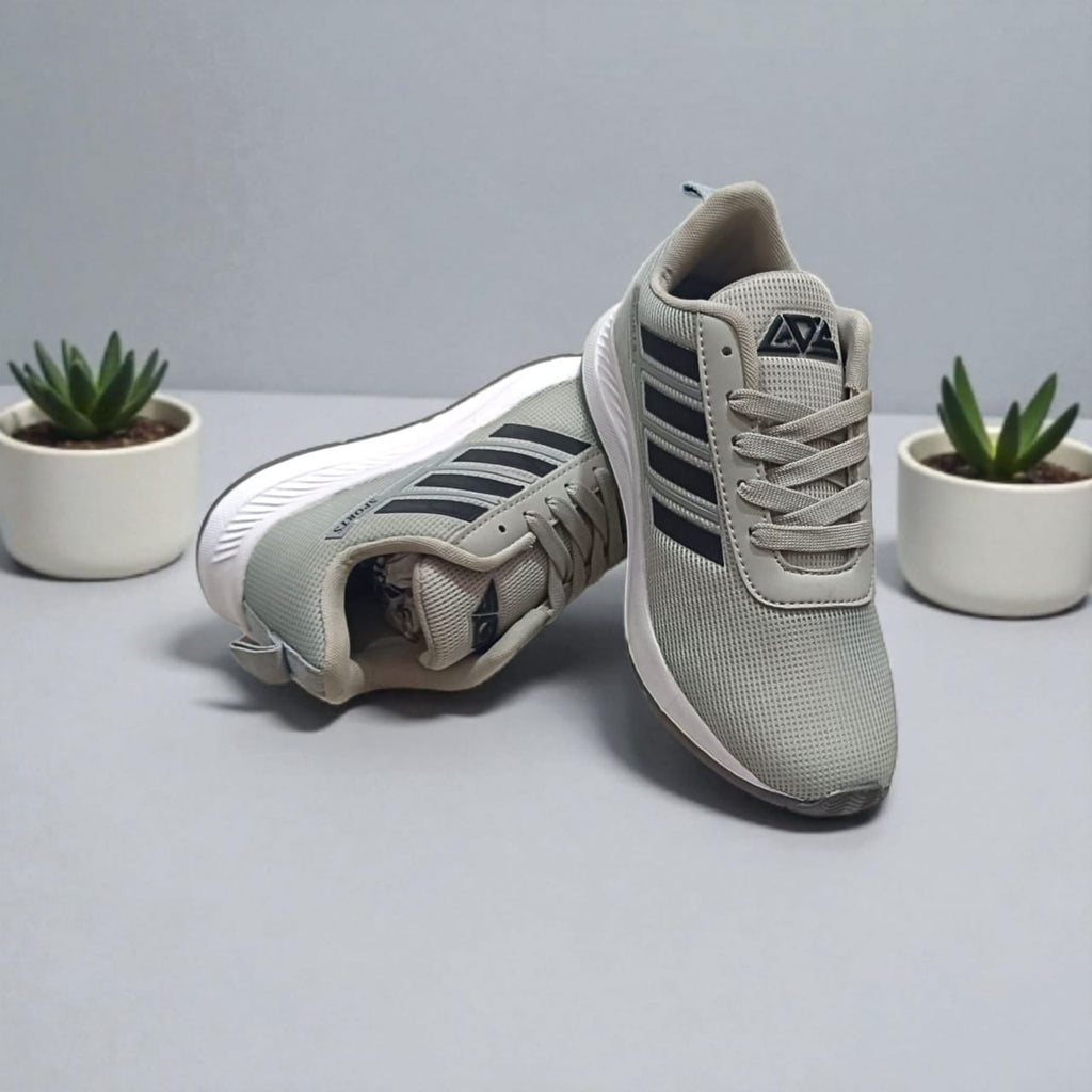 Cushioned running shoes men