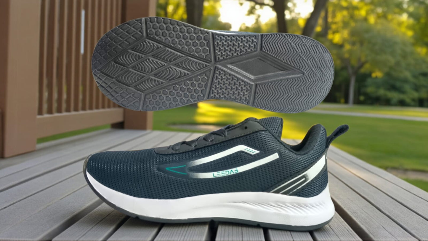 Sports training shoes men