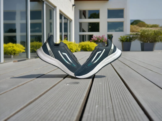 Sports training shoes men