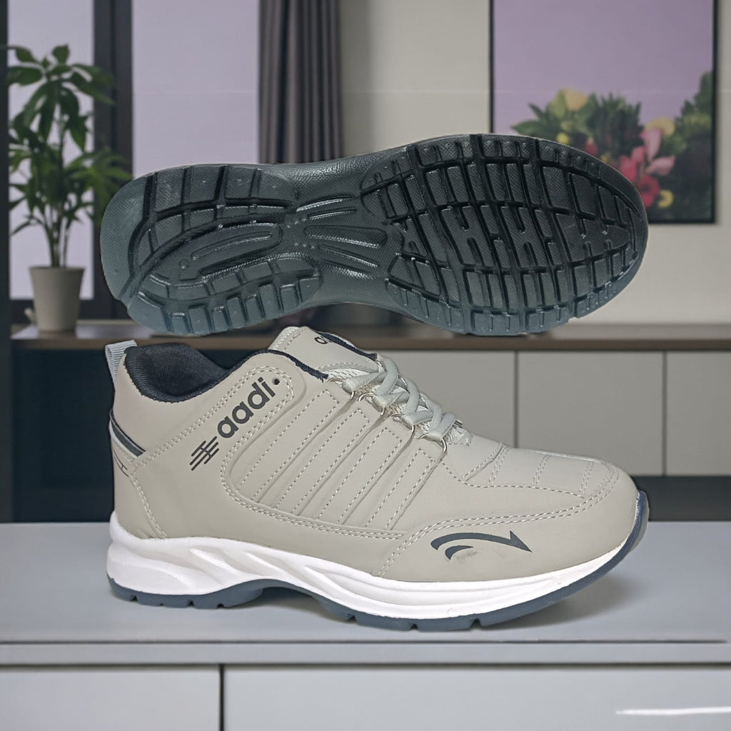 Men’s sports shoes