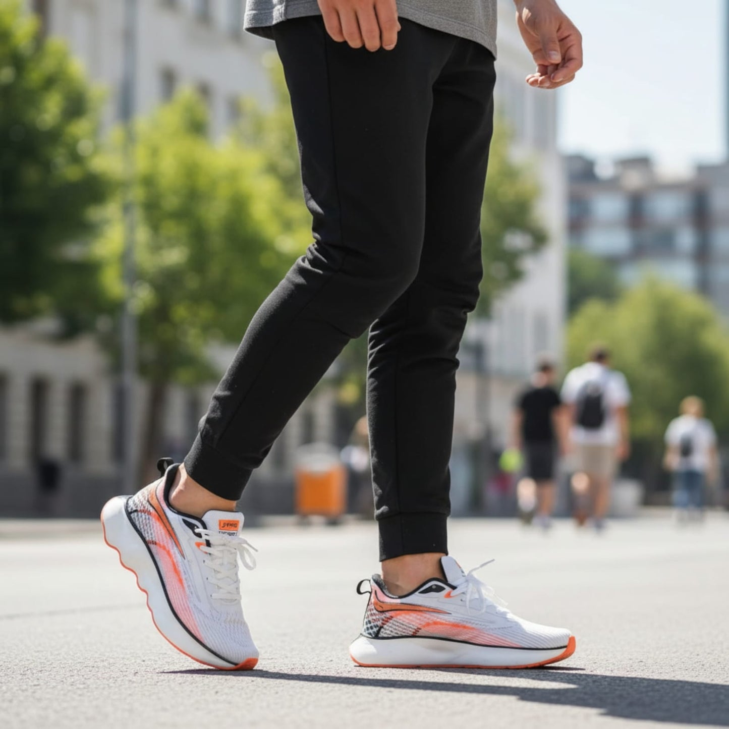 Breathable mesh sports shoes